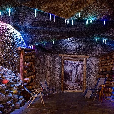 Hotel Sutoris Bochnia Zewnętrze zdjęcie