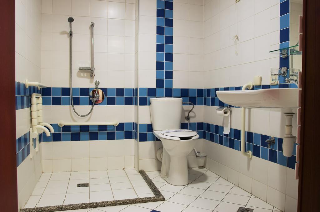 Hotel Sutoris Bochnia Pokój zdjęcie